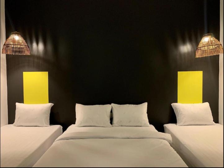 The Hive Hotel Siem Reap Exterior photo